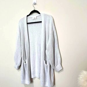 Aritzia Wilfred Unwind Cardigan with Puffy Sleeves